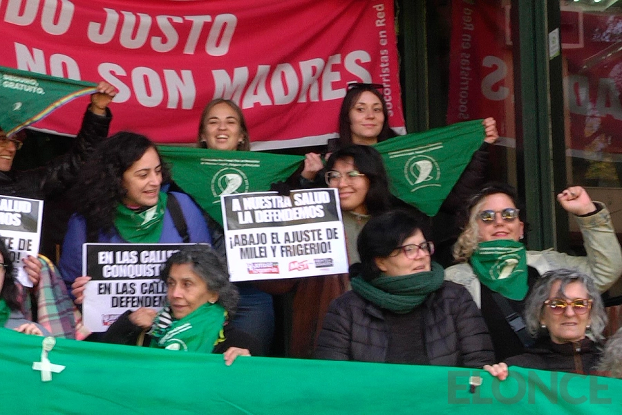 D&iacute;a Internacional de Acci&oacute;n Global por la Salud de las Mujeres (foto Elonce)