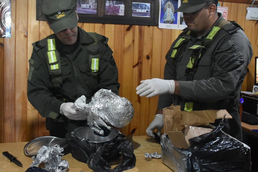 Descubren dos kilos de coca&iacute;na dentro de una olla. Gendarmer&iacute;a Nacional