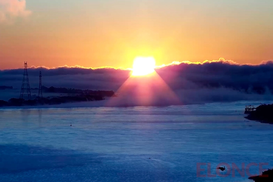 Niebla cielo visible en Paran&aacute;. Elonce