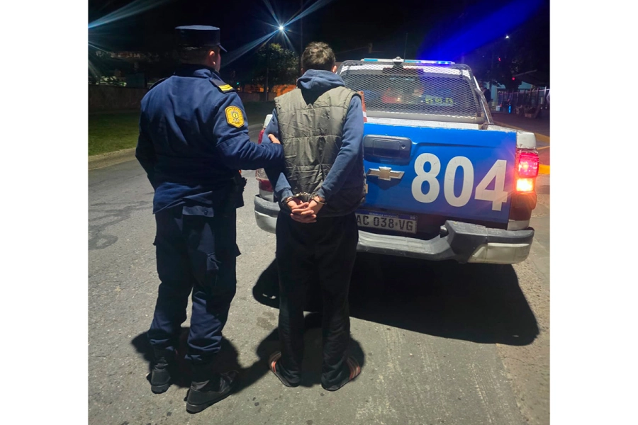 Detenido por incumplir el arresto domiciliario (foto Polic&iacute;a de Entre R&iacute;os)
