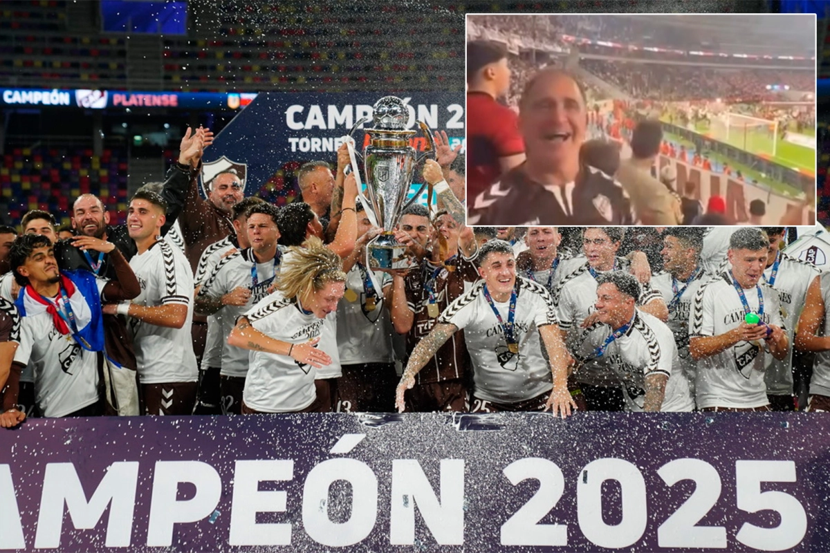 Santiago estuvo en la consagración de su club