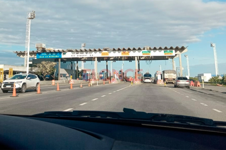 Ruta 174 en el Puente Rosario-Victoria.