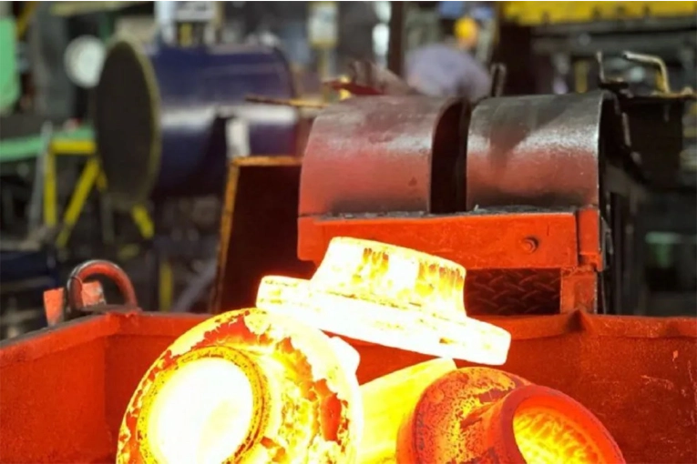 La industria metalúrgica registró una fuerte caída y atraviesa su peor momento desde la pandemia
