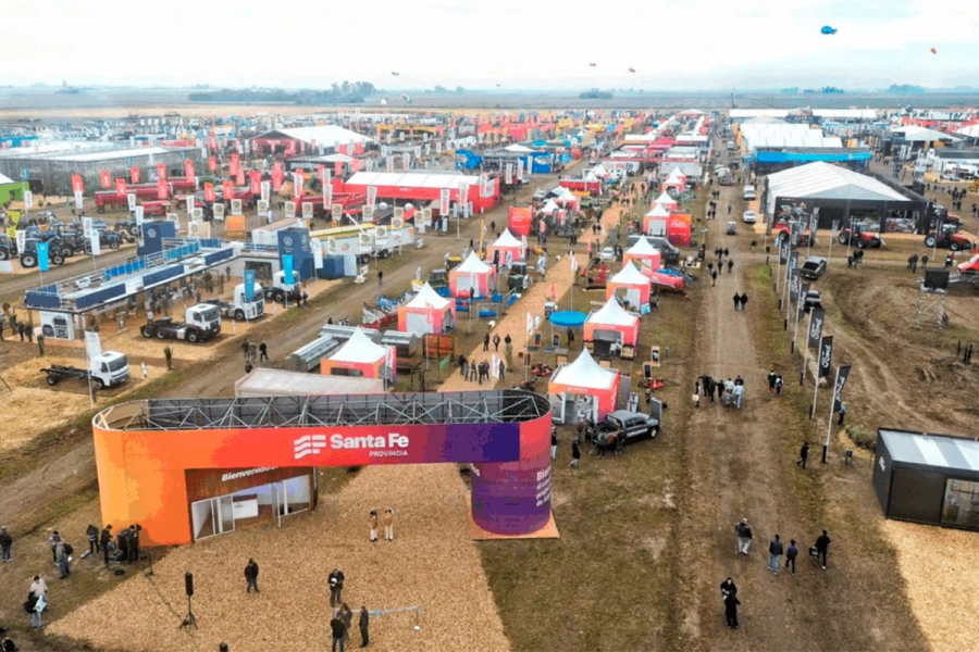 Agroactiva 2025 despliega todo su potencial en Armstrong con tecnolog&iacute;a, gen&eacute;tica y negocios.