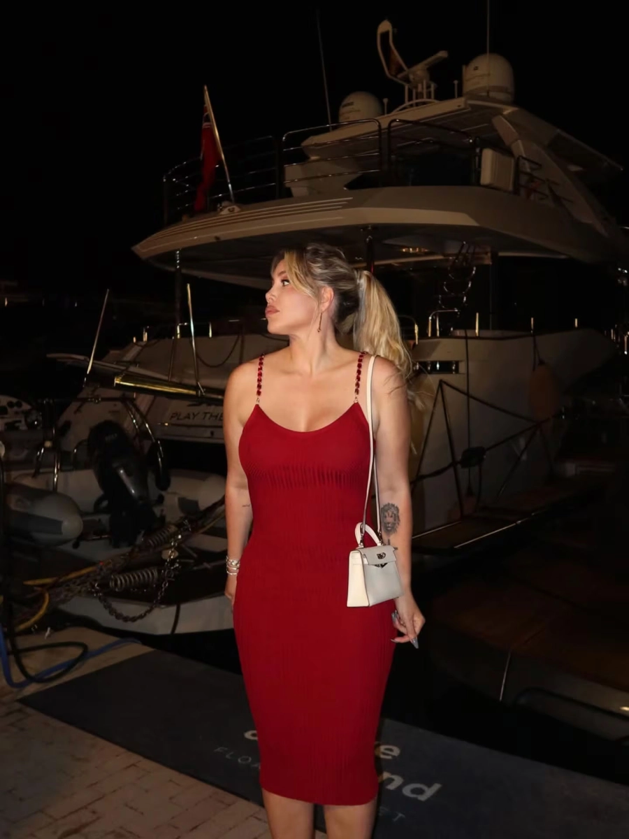 Wanda Nara al rojo vivo. Instagram