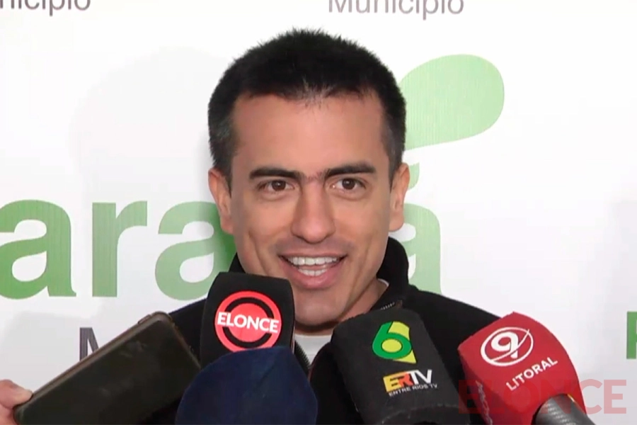 El viceintendente David C&aacute;ceres salud&oacute; a los periodistas por su d&iacute;a