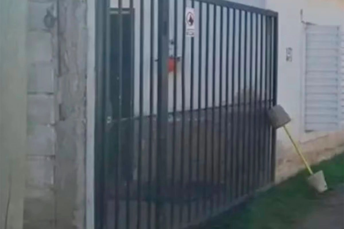 Nene de 2 años está internado grave tras ser aplastado por un portón Nene de 2 años está internado grave tras ser aplastado por un portón