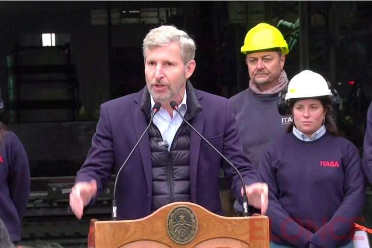 Frigerio anunció inversiones privadas por $21 mil millones al presentar el RINI