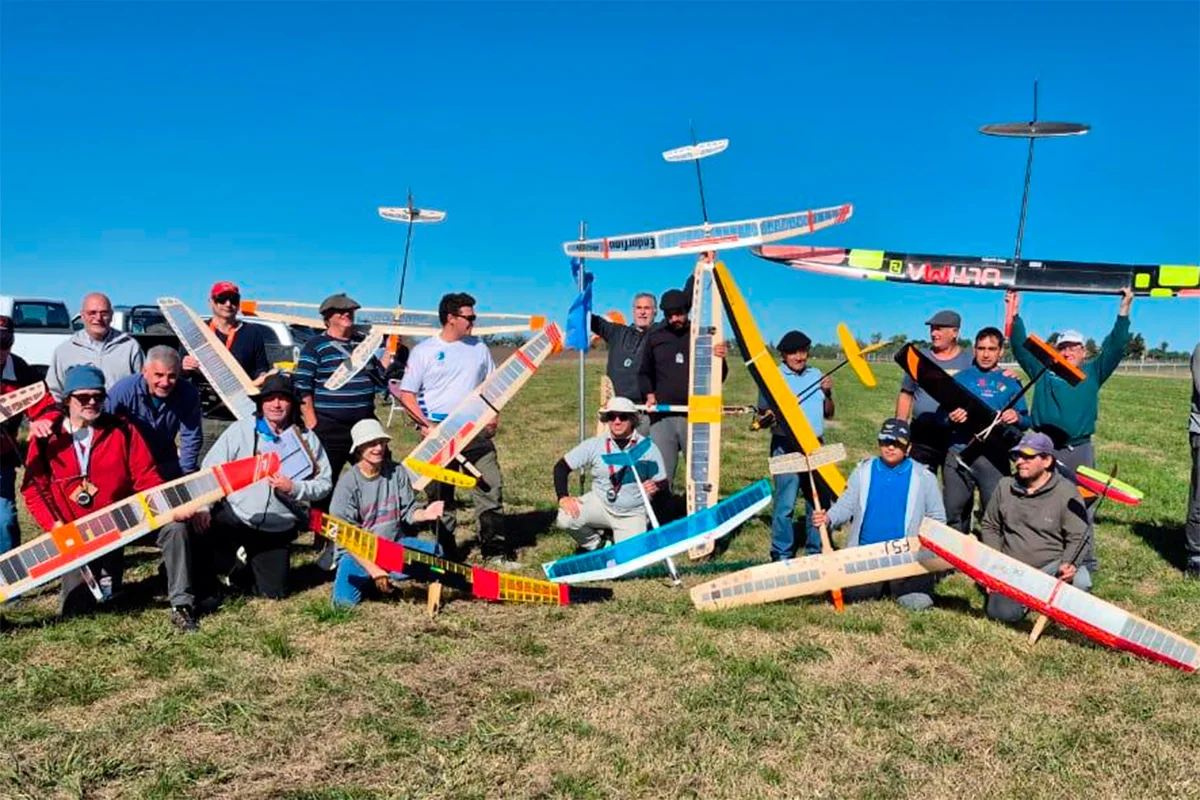 Homenaje a Cristian Grecca en el Aeroclub Paraná