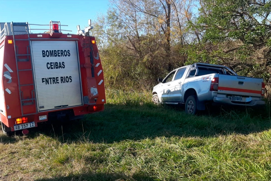 (Bomberos Voluntarios de Ceibas).