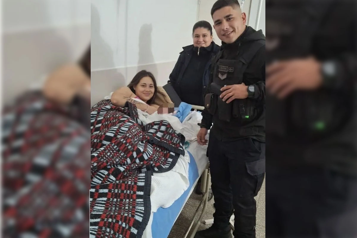 Policías asistieron un parto en Corrientes. Policías asistieron un parto en Corrientes.