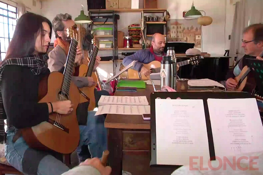 Negro Aguirre y su sexteto (foto Elonce)