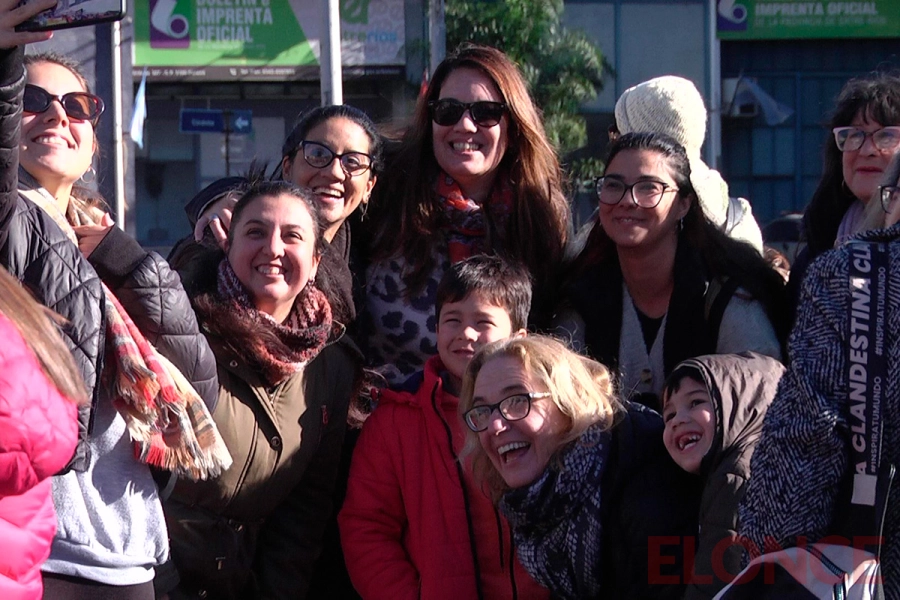 Protestas de UPCN frente a Casa de Gobierno (foto Elonce)