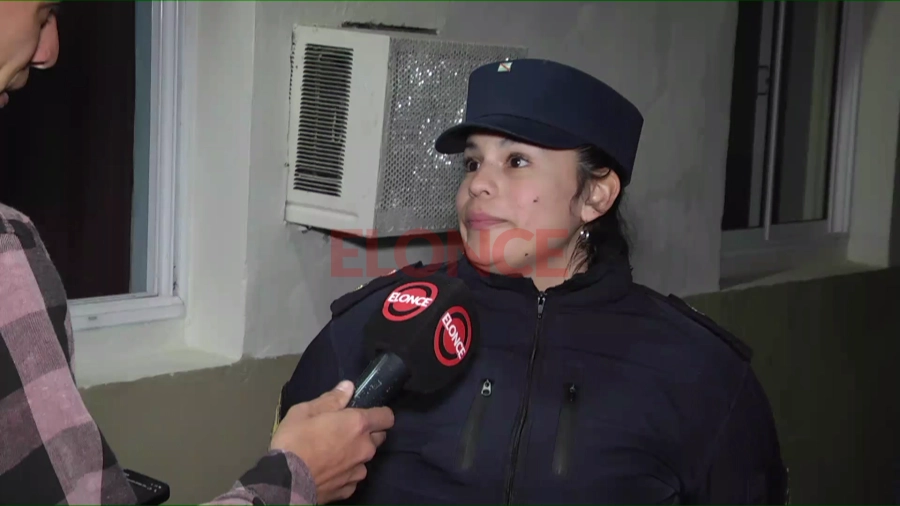 La agente Carla Insaurralde. Foto: Elonce.