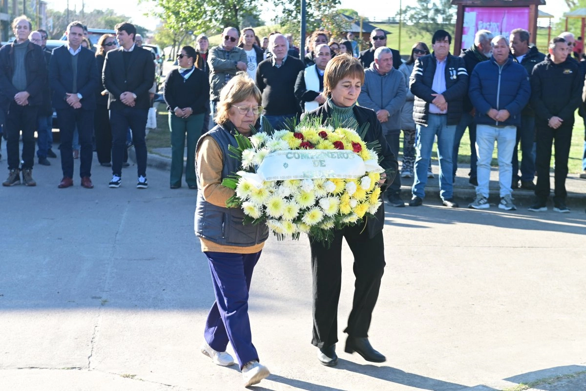 Homenaje a Carlos Mosto Homenaje a Carlos Mosto