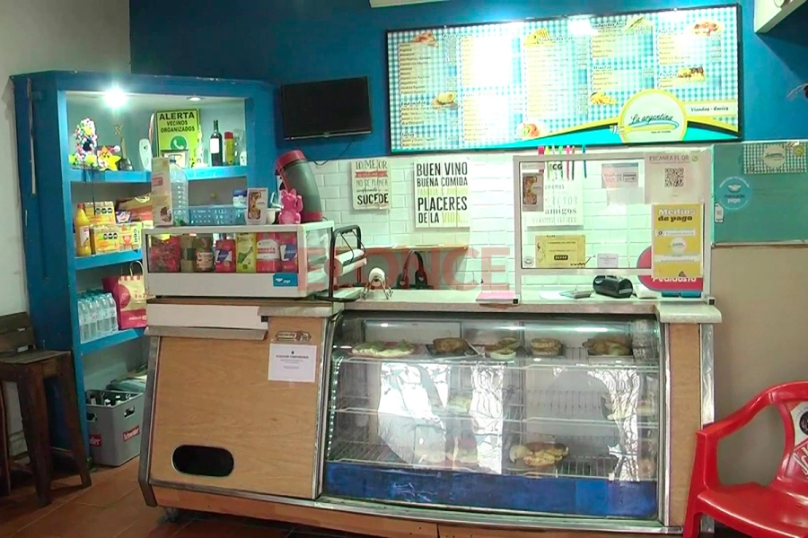 Un comerciante de Paran&aacute; se enfrent&oacute; a un ladr&oacute;n que rob&oacute; dos veces botellas de fernet (foto Elonce)