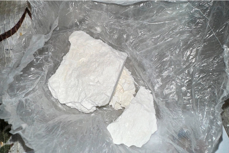 Secuestraron cocaína, marihuana y detuvieron a un hombre tras allanamientos por narcomenudeo en Paraná