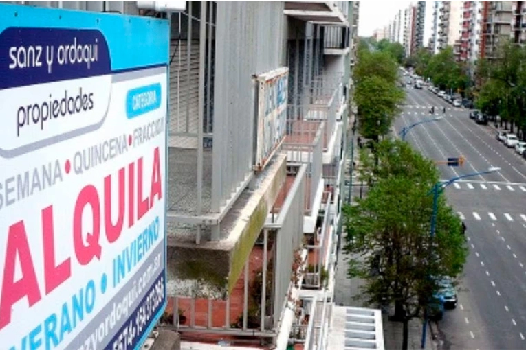 Los alquileres en dólares subieron más de un 25% en CABA durante el último año