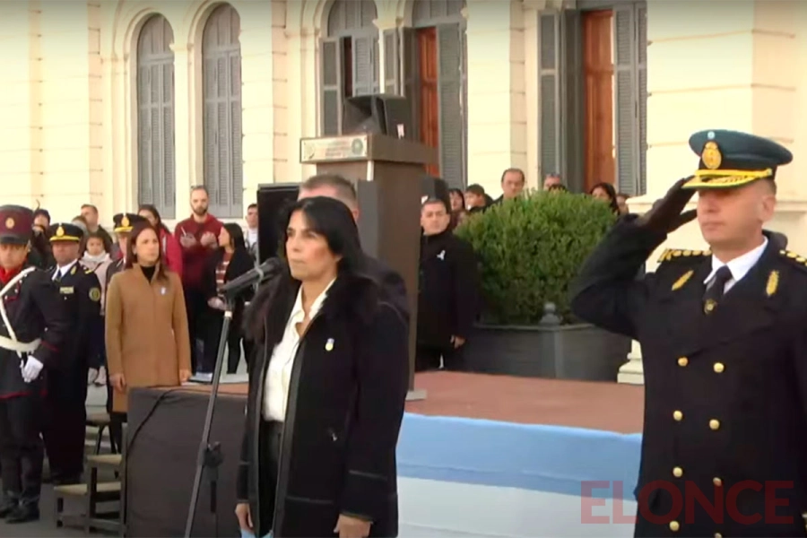 Acto por el D&iacute;a de la Bandera