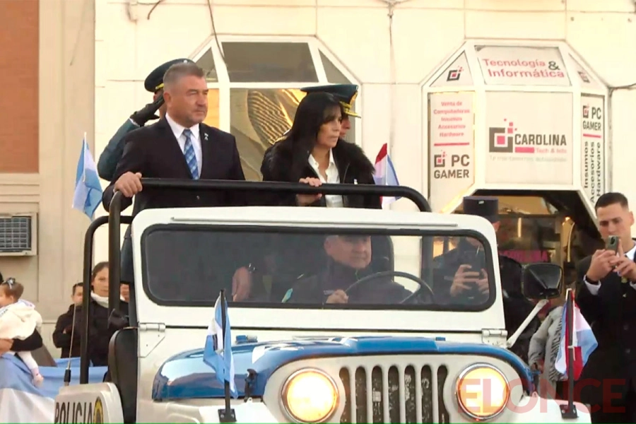 Acto por el D&iacute;a de la Bandera