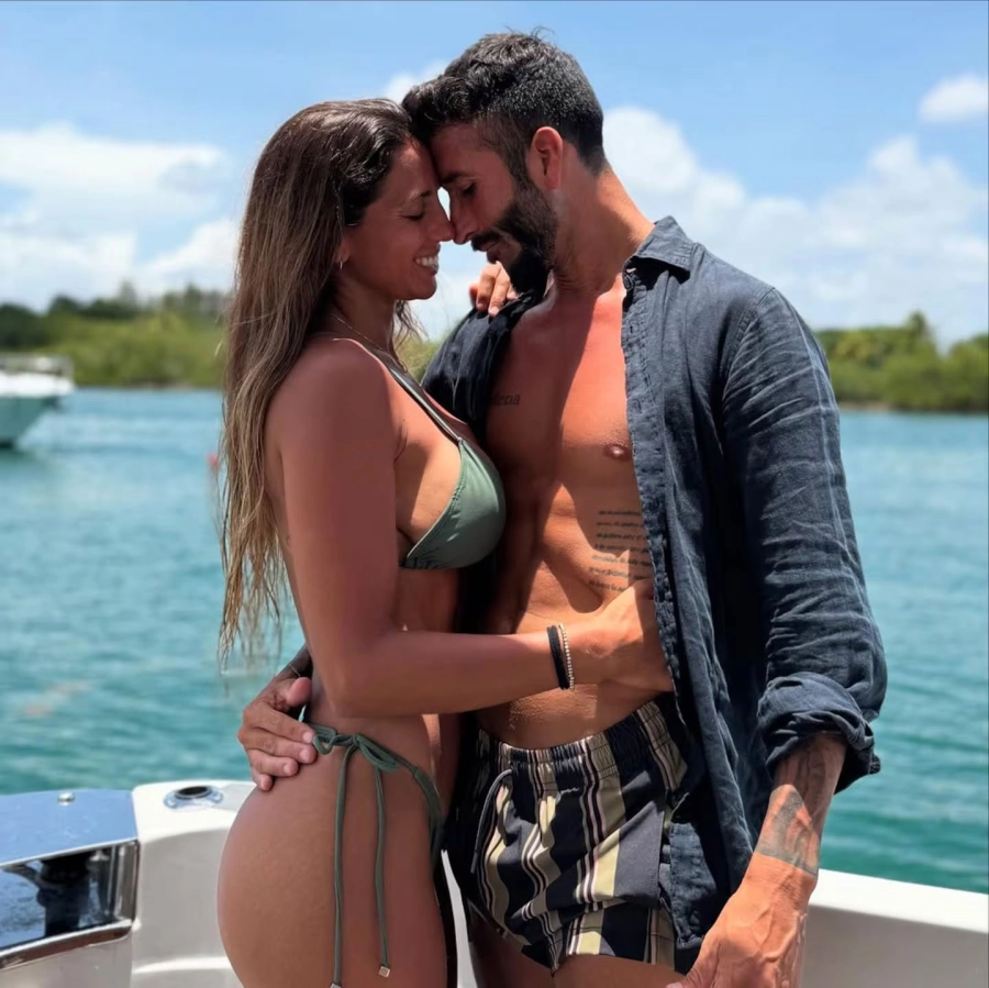 Cinthia Fern&aacute;ndez y Roberto Castillo enamorados. Instagram