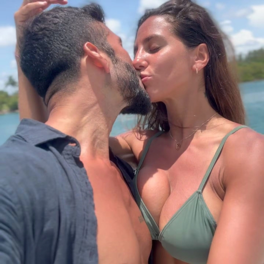 Cinthia Fern&aacute;ndez y Roberto Castillo enamorados. Instagram