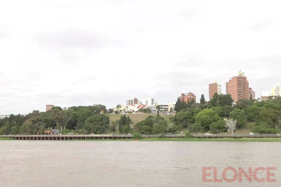 Paran&aacute;, vista desde el r&iacute;o que nos une en 212 a&ntilde;os de historia (foto Elonce)