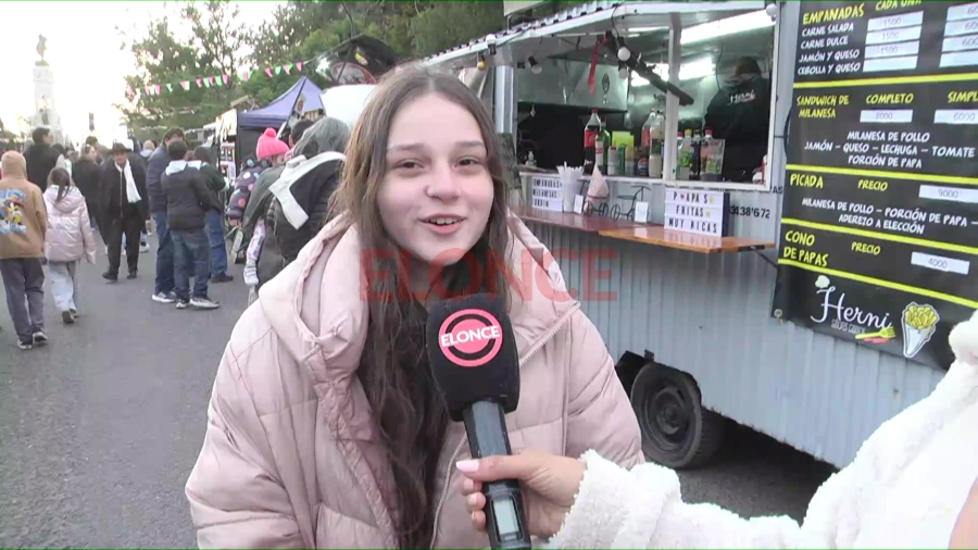 La joven patinadora de Paran&aacute; busca representar a la ciudad y la provincia. Foto: Elonce.