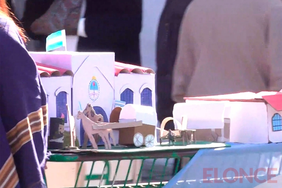 Escuela t&eacute;cnica de Paran&aacute; conmemor&oacute; el 9 de Julio