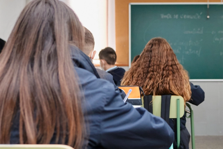 "Desmotivación e inasistencias" encabezan los principales problema de la secundaria en Argentina