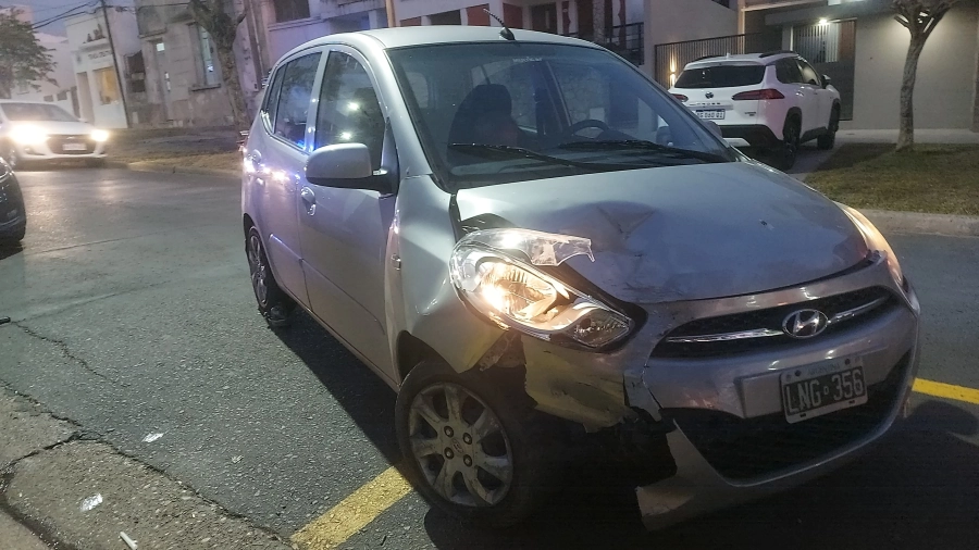 El Hyundai L10 que protagonizó el accidente. Foto: Bomberos Voluntarios.