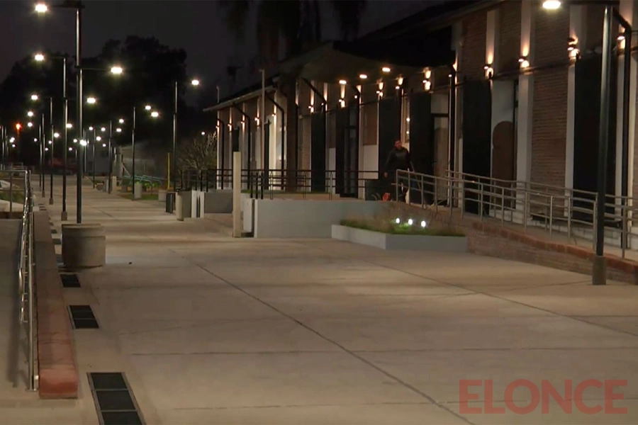 <b>Centro Cultural Juan L. Ortiz</b>