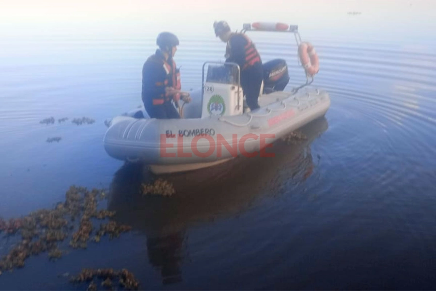 Hallaron el cuerpo del hombre desaparecido en laguna Morrogh Bernard (foto Elonce)