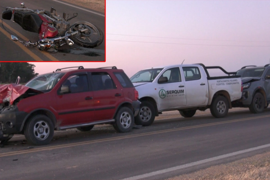 Motociclista herido en grave choque en cadena tras huir con una moto robada