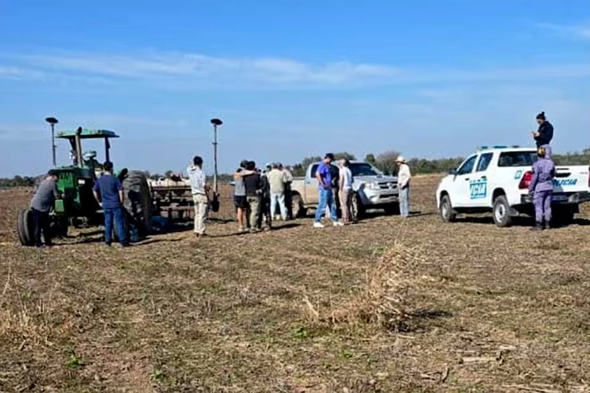 Trágico accidente rural: mujer muere aplastada por un tractor en Chaco