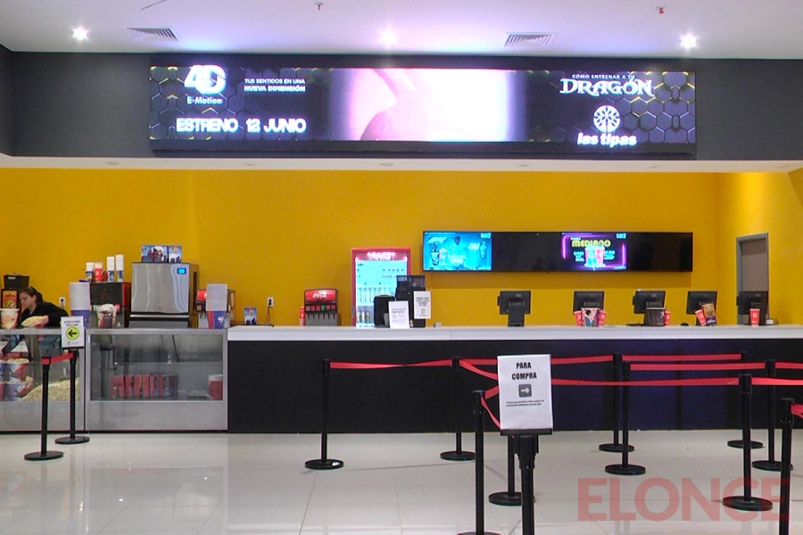 Cine Las Tipas (foto Elonce)