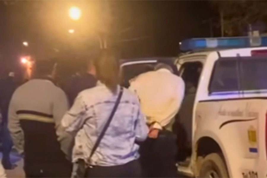 El detenido en la zona del Quinto Cuartel. Foto: Captura del video de Caminando Caminos.