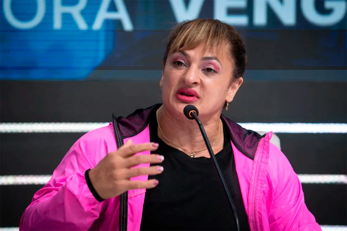 Alejandra “Locomotora” Oliveras Alejandra “Locomotora” Oliveras