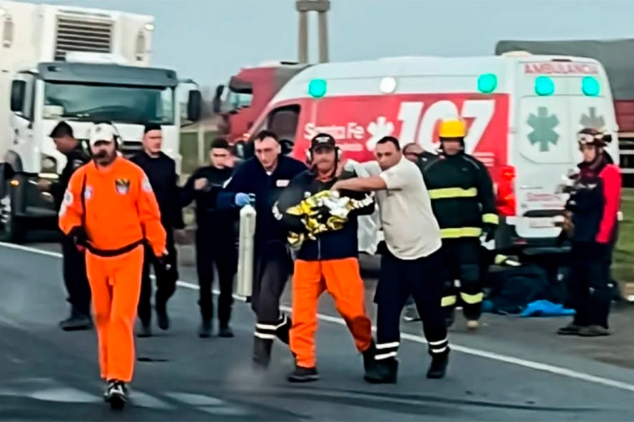 Así fue el rescate del bebito tras el fatal accidente