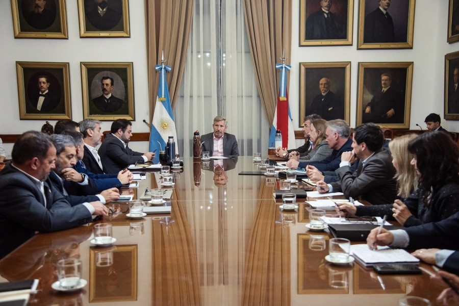 Frigerio encabez&oacute; reuni&oacute;n de gabinete (foto Gobierno de Entre R&iacute;os)