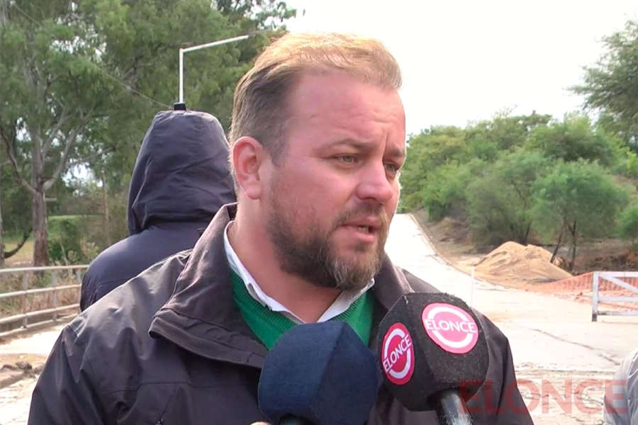 <b>secretario de Servicios P&uacute;blicos, Juli&aacute;n Hirschfeld</b>