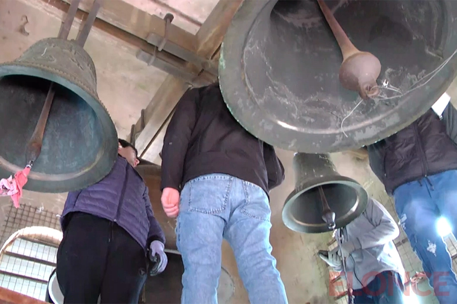 El repique de campanas en la Bas&iacute;lica de Nogoy&aacute; (foto Elonce)