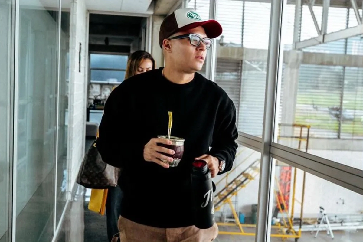 Juanfer Quintero ya está en Argentina. Juanfer Quintero ya está en Argentina.