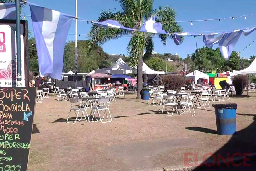 Patio gastron&oacute;mico de la Feria de Invierno (foto Elonce)