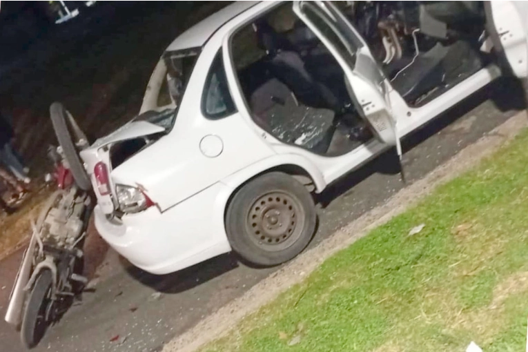 Nuevo accidente de un motociclista que hacía “wheelie” en avenida Almafuerte de Paraná