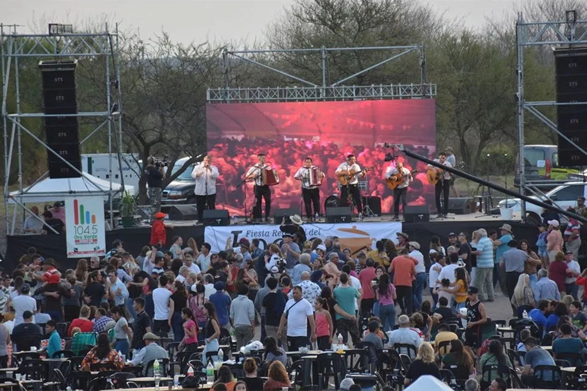 Fiesta del Locro en Oro Verde