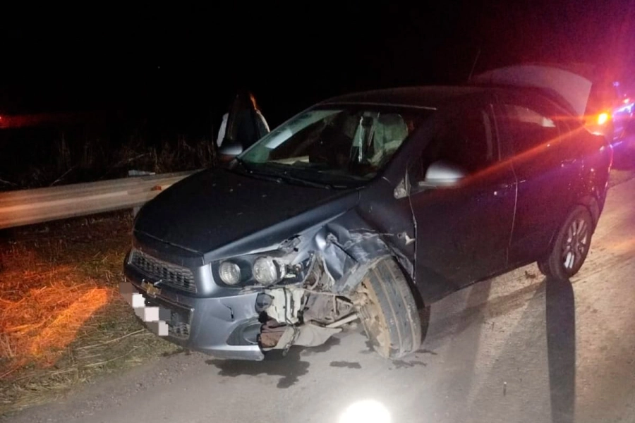 Choque en puente de Ruta 6 (foto Polic&iacute;a de Entre R&iacute;os)