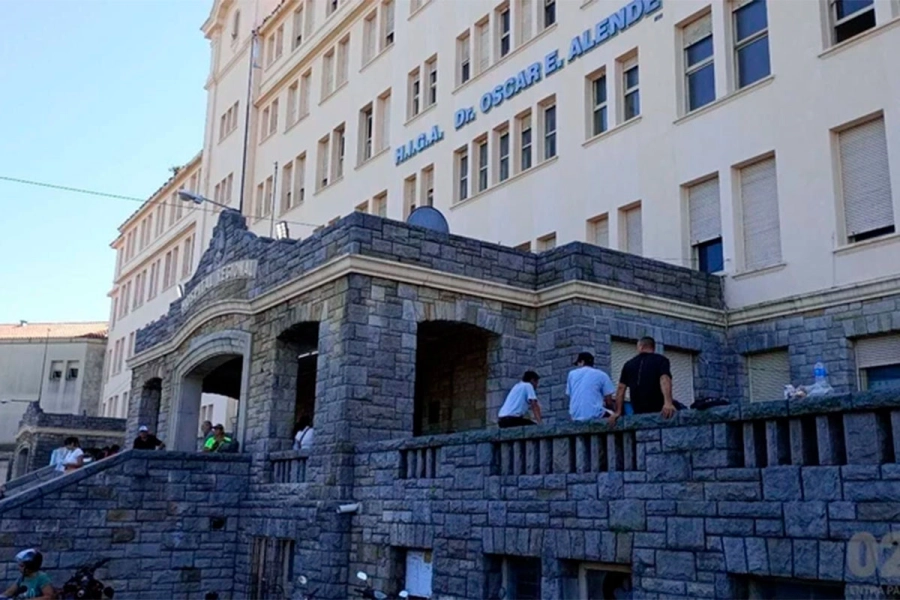 Un alba&ntilde;il fue asesinado y su hijo herido