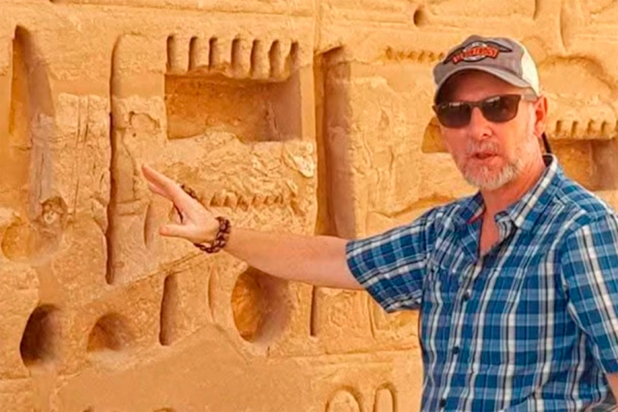 Acusado de liderar una secta en C&oacute;rdoba, est&aacute; libre y reapareci&oacute; en redes ofreciendo cursos