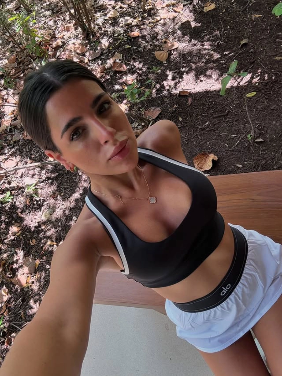 Valentina Cervantes con look deportivo. Instagram